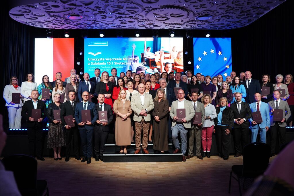 Angielski kluczem do przyszłości-wsparcie edukacji językowej w Gminie Zakrzew