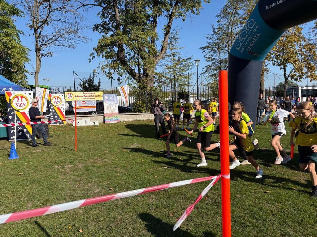 🏃‍♀️🏃‍♂️ KOLEJNE SUKCESY SPORTOWE UCZNIÓW NASZEJ SZKOŁY! 🏆🥇