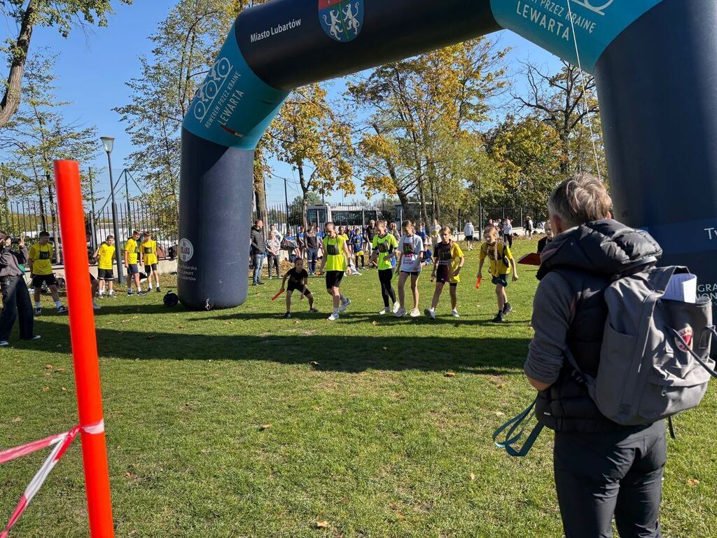 🏃‍♀️🏃‍♂️ KOLEJNE SUKCESY SPORTOWE UCZNIÓW NASZEJ SZKOŁY! 🏆🥇