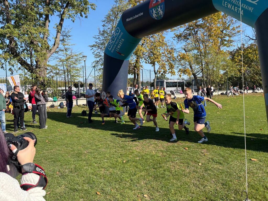 🏃‍♀️🏃‍♂️ KOLEJNE SUKCESY SPORTOWE UCZNIÓW NASZEJ SZKOŁY! 🏆🥇