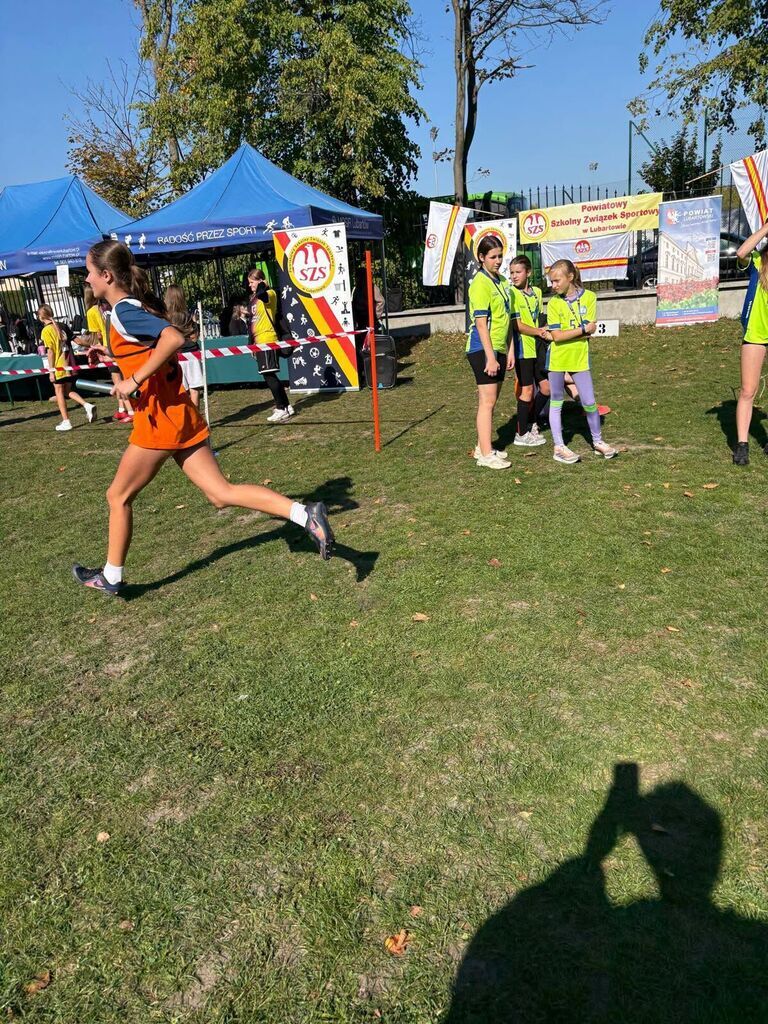 🏃‍♀️🏃‍♂️ KOLEJNE SUKCESY SPORTOWE UCZNIÓW NASZEJ SZKOŁY! 🏆🥇